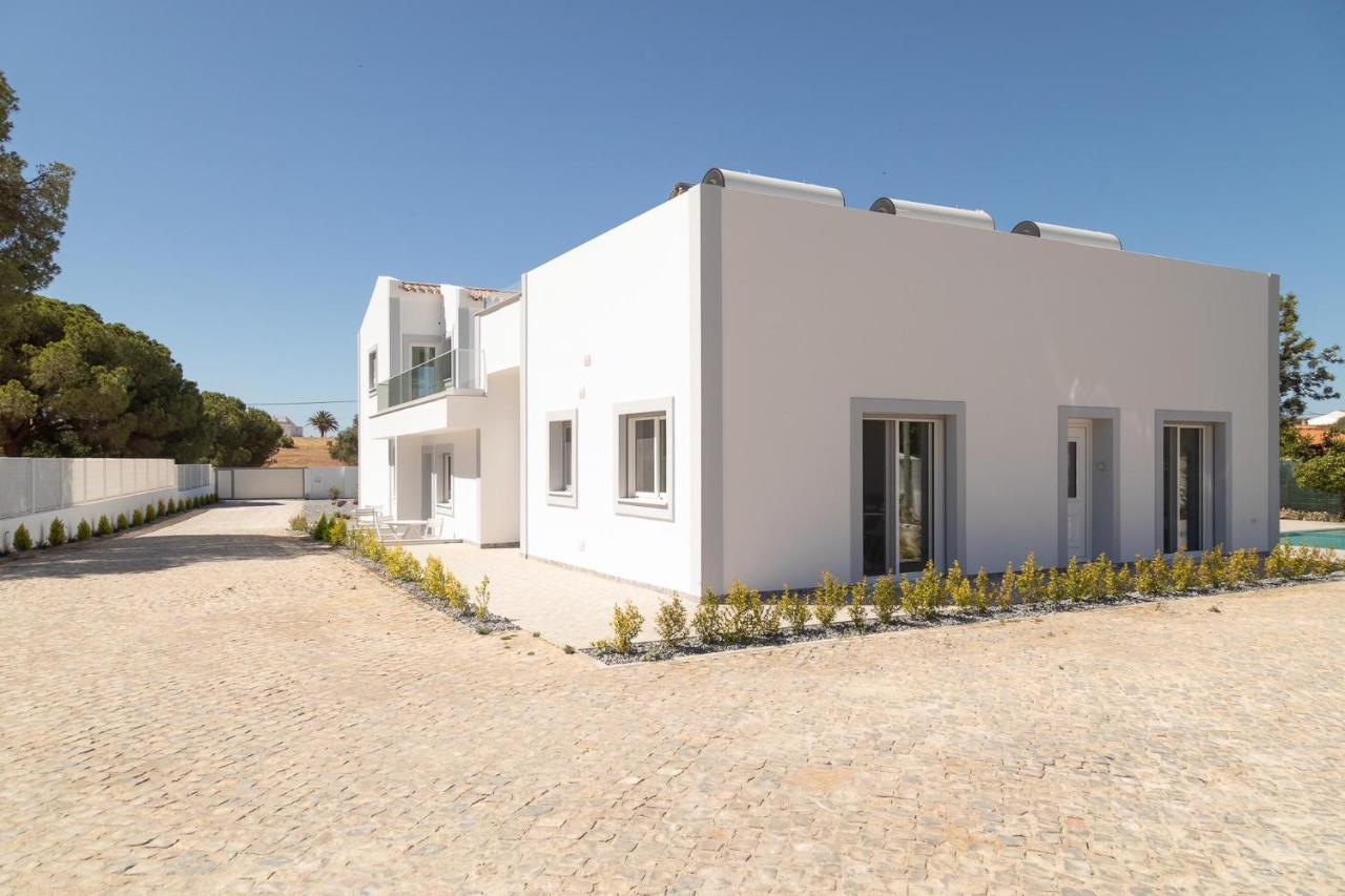Ferienwohnung O Pinhal Do Avo - By Bedzy Almancil Exterior foto
